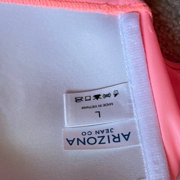 Strapless bikini top swimsuit with ruffle - Picture 3 of 3